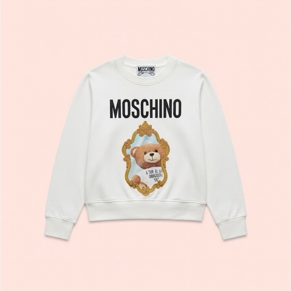 Moschino Sweaters - Moschino Teddy Bear White Sweatshirt Women’s Size 4 100% Cotton